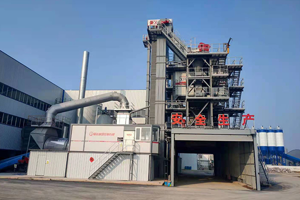 防水瀝青的施工過(guò)程具體怎樣的？